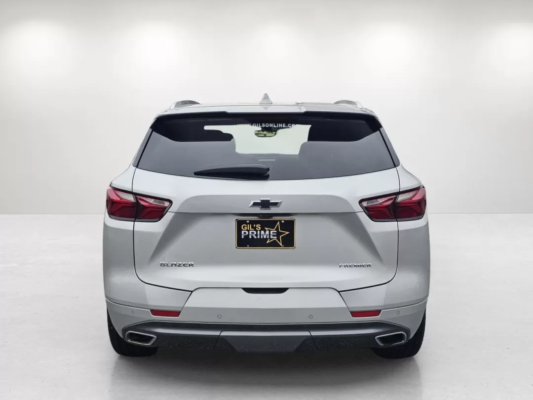 2019 /Jet Black Chevrolet Blazer Premier (3GNKBFRSXKS) with an Other engine, located at 7000 Northlake Connector, Columbus, GA, 31904, (706) 987-8085, 32.524975, -84.978134 - Discover the perfect blend of style, comfort, and advanced technology with the stunning 2019 Chevrolet Blazer Premier, now available at Gils Auto in Phenix City, AL. If you're searching for a vehicle that can elevate your lifestyle, whether for daily commutes, family outings, or weekend adventures, - Photo#5