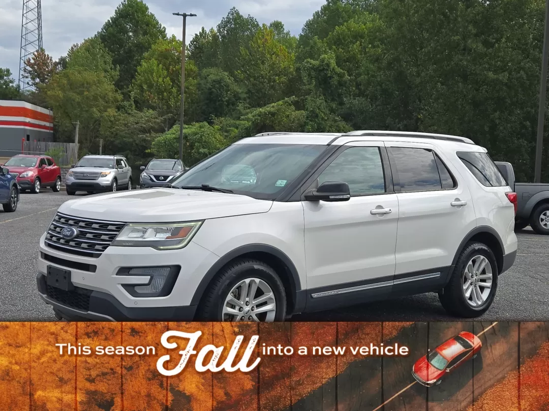 2017 Ford Explorer XLT (1FM5K7D84HG) with an Other engine, located at 3959 U.S. 80 W, Phenix City, AL, 36870, (334) 297-4885, 32.469296, -85.135185 - **Discover the 2017 Ford Explorer XLT: Your Perfect Adventure Companion!**<br /> <br /> Are you gearing up for family road trips or weekend getaways? The 2017 Ford Explorer XLT is designed to elevate your adventures, offering spacious comfort and advanced features that make every drive a pleasure. W - Photo#0
