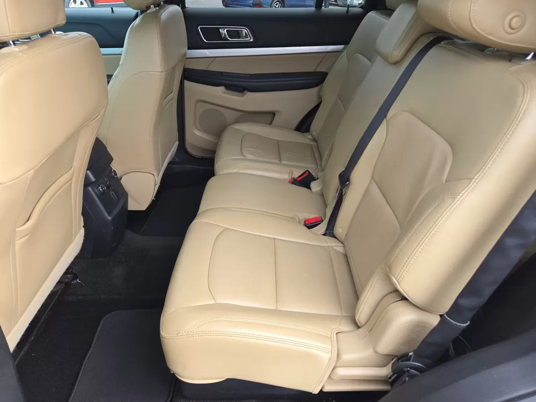 2017 Ford Explorer XLT (1FM5K7D84HG) with an Other engine, located at 3959 U.S. 80 W, Phenix City, AL, 36870, (334) 297-4885, 32.469296, -85.135185 - **Discover the 2017 Ford Explorer XLT: Your Perfect Adventure Companion!**<br /> <br /> Are you gearing up for family road trips or weekend getaways? The 2017 Ford Explorer XLT is designed to elevate your adventures, offering spacious comfort and advanced features that make every drive a pleasure. W - Photo#12
