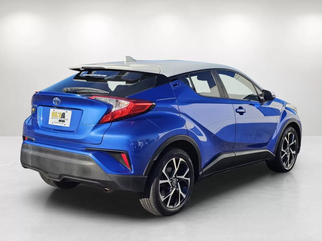 2018 Toyota C-HR XLE (NMTKHMBX3JR) with an Other engine, located at 1430 Gateway Drive, Opelika, AL, 36801, (334) 239-0944, 32.637871, -85.409790 - 2018 Toyota C-HR XLE - Photo#4