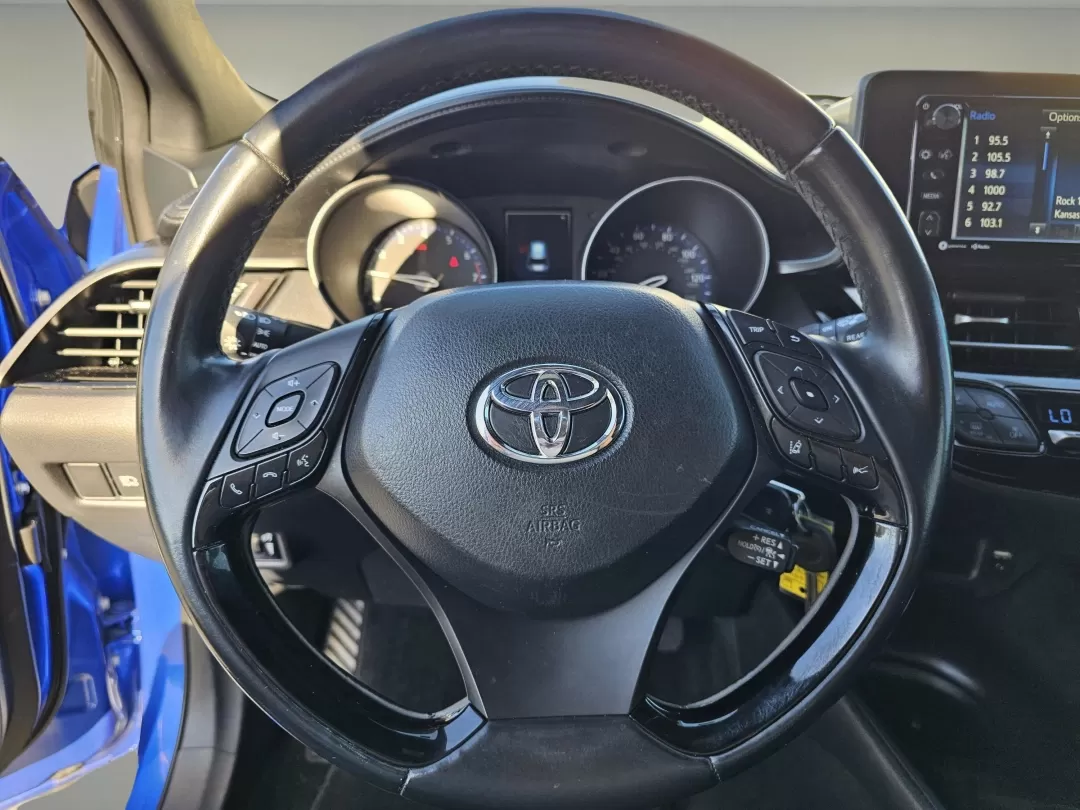2018 Toyota C-HR XLE (NMTKHMBX3JR) with an Other engine, located at 1430 Gateway Drive, Opelika, AL, 36801, (334) 239-0944, 32.637871, -85.409790 - 2018 Toyota C-HR XLE - Photo#10