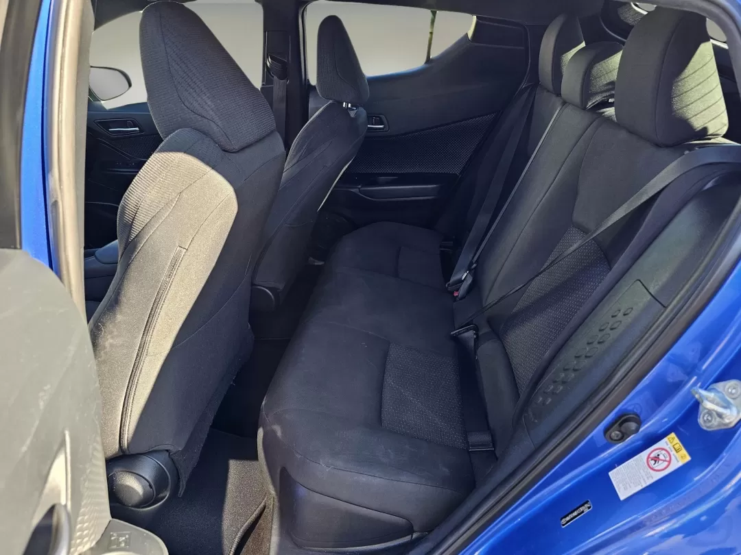 2018 Toyota C-HR XLE (NMTKHMBX3JR) with an Other engine, located at 1430 Gateway Drive, Opelika, AL, 36801, (334) 239-0944, 32.637871, -85.409790 - 2018 Toyota C-HR XLE - Photo#14