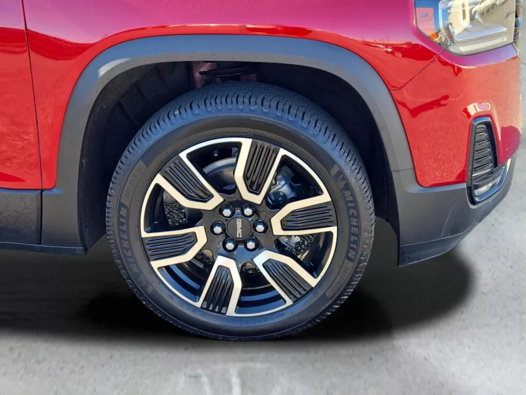 2021 /Jet Black GMC Acadia SLE (1GKKNKLS4MZ) with an Other engine, located at 3959 U.S. 80 W, Phenix City, AL, 36870, (334) 297-4885, 32.469296, -85.135185 - **2021 GMC Acadia SLE: Your Ultimate Family SUV for Adventure and Comfort in Phenix City, AL** <br /> <br /> Are you on the lookout for a versatile and spacious family vehicle that checks all the boxes for comfort, safety, and style? Look no further than this stunning **2021 GMC Acadia SLE** offere - Photo#3