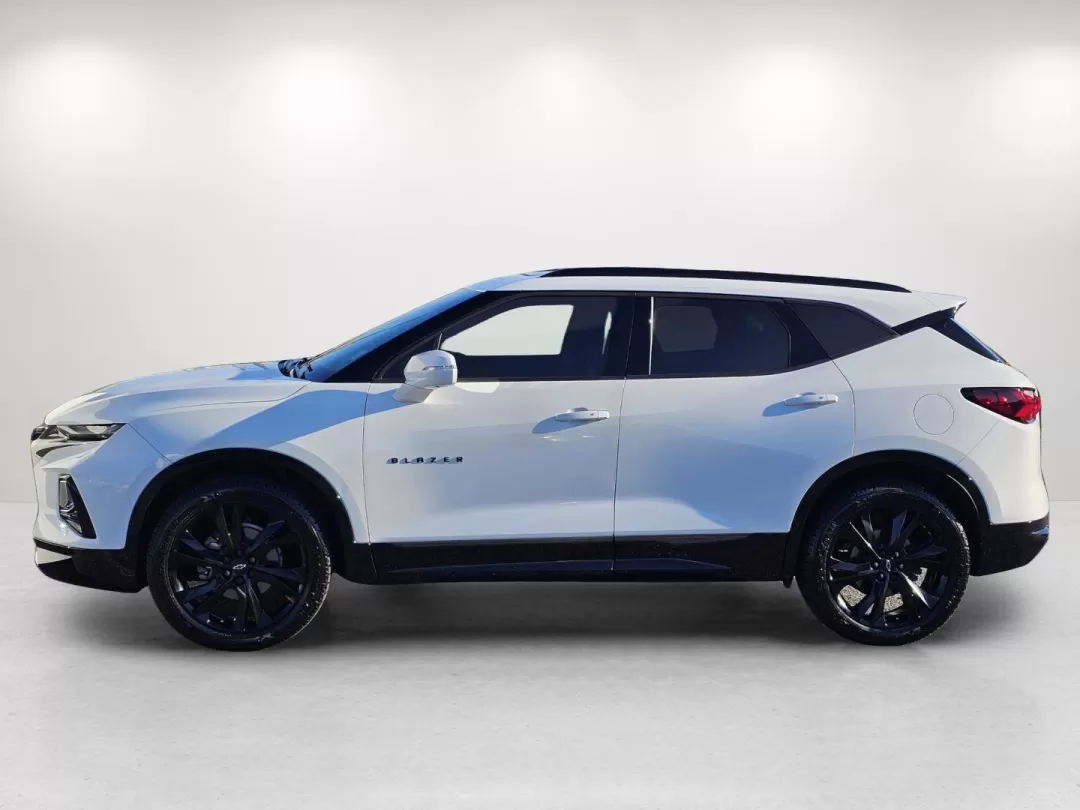 2019 /Jet Black Chevrolet Blazer RS (3GNKBERS8KS) with an Other engine, located at 3959 U.S. 80 W, Phenix City, AL, 36870, (334) 297-4885, 32.469296, -85.135185 - **Unleash Adventure with the 2019 Chevrolet Blazer RS: Your Perfect SUV for Every Journey!**<br /> <br /> Are you ready to elevate your driving experience? Whether you're navigating the city streets of Phenix City or embarking on a weekend getaway, the 2019 Chevrolet Blazer RS is the SUV that seamle - Photo#7
