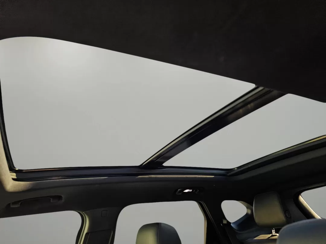 2019 /Jet Black Chevrolet Blazer RS (3GNKBERS8KS) with an Other engine, located at 3959 U.S. 80 W, Phenix City, AL, 36870, (334) 297-4885, 32.469296, -85.135185 - **Unleash Adventure with the 2019 Chevrolet Blazer RS: Your Perfect SUV for Every Journey!**<br /> <br /> Are you ready to elevate your driving experience? Whether you're navigating the city streets of Phenix City or embarking on a weekend getaway, the 2019 Chevrolet Blazer RS is the SUV that seamle - Photo#10
