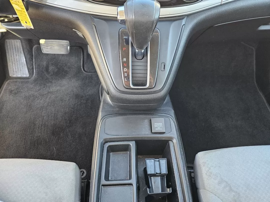2015 Honda CR-V LX (5J6RM4H34FL) with an Other engine, located at 3959 U.S. 80 W, Phenix City, AL, 36870, (334) 297-4885, 32.469296, -85.135185 - Experience life on the go with the 2015 Honda CR-V LX, an ideal choice for families, commuters, and adventure-seekers alike. This versatile SUV is designed to accommodate all your lifestyle needs, whether you're juggling school drop-offs, long daily commutes, or weekend getaways. With its spacious i - Photo#12