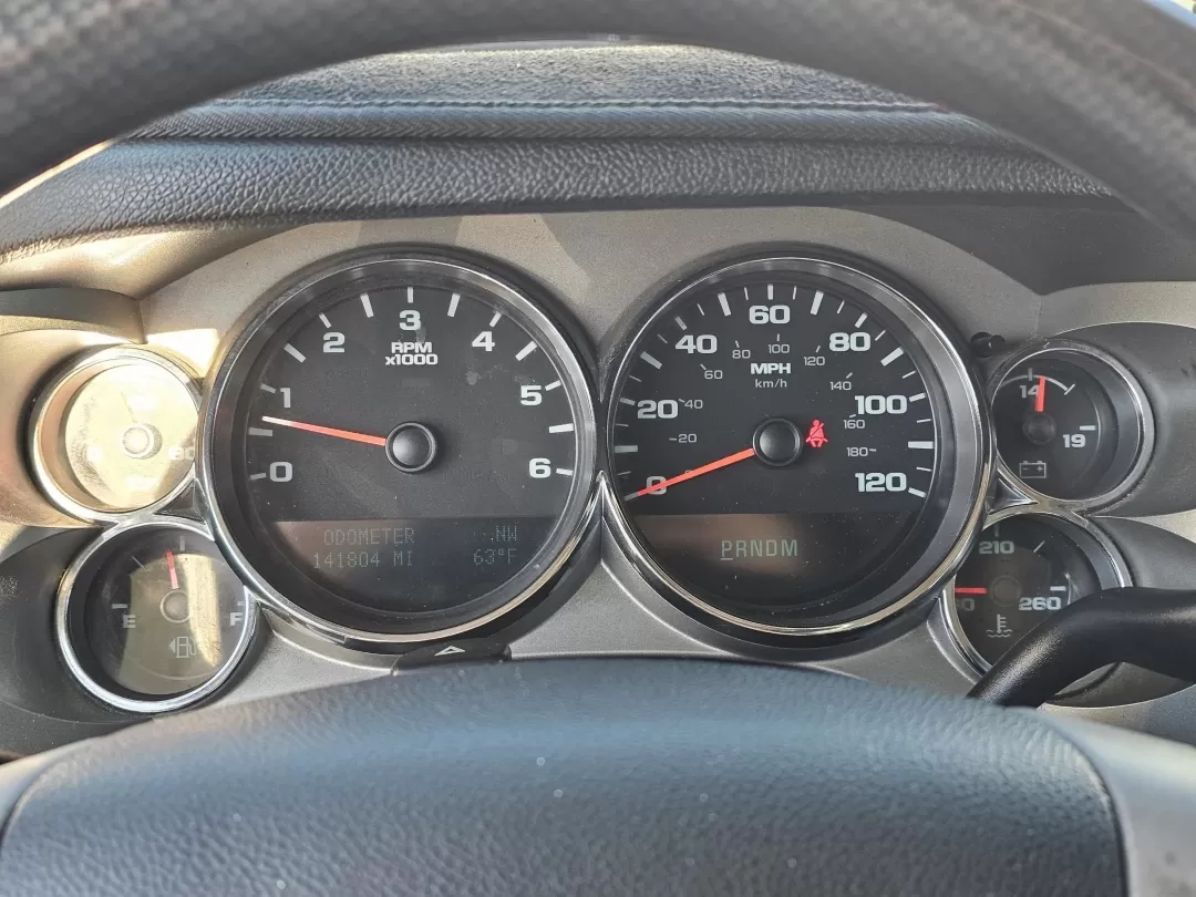 2011 /Ebony GMC Sierra 1500 SLE (3GTP1VE02BG) with an Other engine, located at 3959 U.S. 80 W, Phenix City, AL, 36870, (334) 297-4885, 32.469296, -85.135185 - Elevate your driving experience with the stunning 2011 GMC Sierra 1500 SLE, perfect for both work and play. Whether you're tackling a weekend project, heading out for a family road trip, or navigating your daily commute, this versatile crew cab pickup is designed to meet the demands of your busy lif - Photo#12