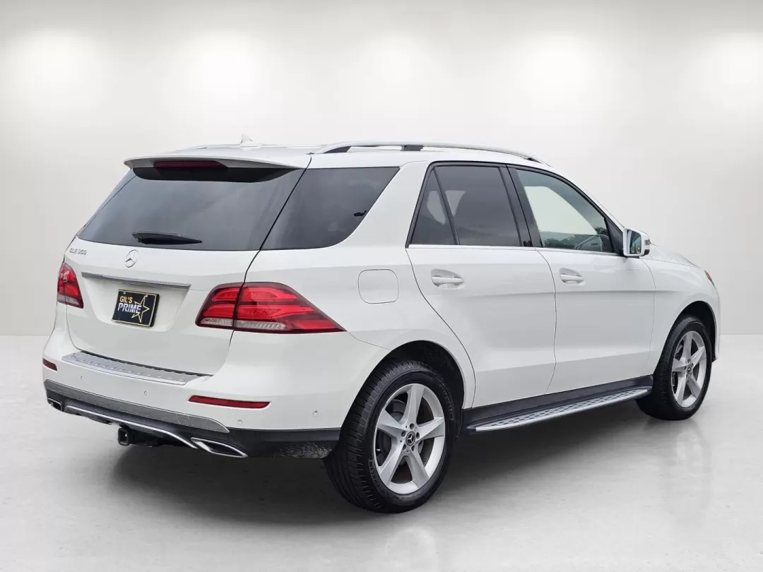 2018 /Black Mercedes-Benz GLE GLE 350 (4JGDA5JB6JB) with an Other engine, located at 3959 U.S. 80 W, Phenix City, AL, 36870, (334) 297-4885, 32.469296, -85.135185 - **Experience the Luxury of Driving with the 2018 Mercedes-Benz GLE 350: Perfect for Adventurers and Families Alike!**<br /> <br /> Ready to elevate your driving experience? The 2018 Mercedes-Benz GLE 350, available at Gils Auto in Phenix City, AL, is the quintessential SUV for those who seek a blend - Photo#5