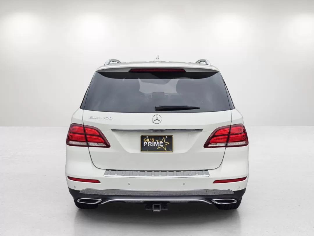 2018 /Black Mercedes-Benz GLE GLE 350 (4JGDA5JB6JB) with an Other engine, located at 7000 Northlake Connector, Columbus, GA, 31904, (706) 987-8085, 32.524975, -84.978134 - **Experience the Luxury of Driving with the 2018 Mercedes-Benz GLE 350: Perfect for Adventurers and Families Alike!**<br /> <br /> Ready to elevate your driving experience? The 2018 Mercedes-Benz GLE 350, available at Gils Auto in Phenix City, AL, is the quintessential SUV for those who seek a blend - Photo#5