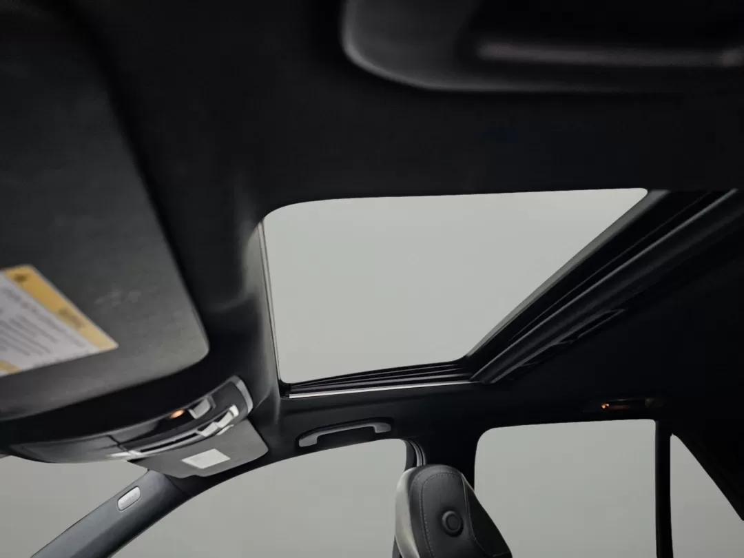 2018 /Black Mercedes-Benz GLE GLE 350 (4JGDA5JB6JB) with an Other engine, located at 7000 Northlake Connector, Columbus, GA, 31904, (706) 987-8085, 32.524975, -84.978134 - **Experience the Luxury of Driving with the 2018 Mercedes-Benz GLE 350: Perfect for Adventurers and Families Alike!**<br /> <br /> Ready to elevate your driving experience? The 2018 Mercedes-Benz GLE 350, available at Gils Auto in Phenix City, AL, is the quintessential SUV for those who seek a blend - Photo#10