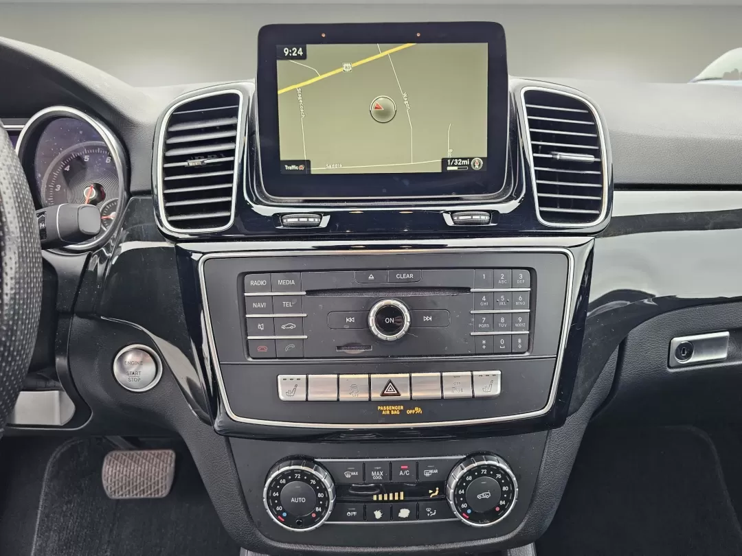 2018 /Black Mercedes-Benz GLE GLE 350 (4JGDA5JB6JB) with an Other engine, located at 804 22nd Ave, Phenix City, AL, 36870, (334) 297-1860, 32.484749, -85.024475 - 2018 Mercedes-Benz GLE GLE 350 - Photo#11