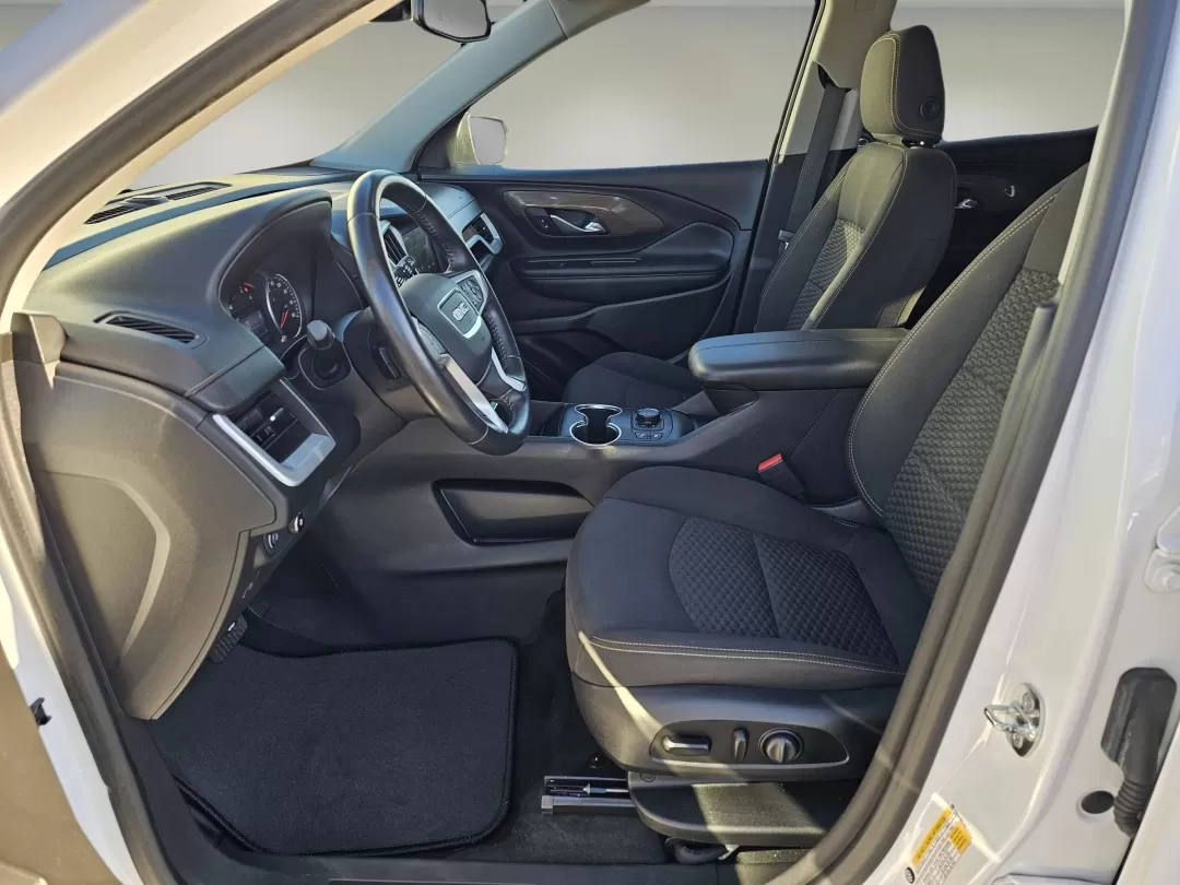 2021 /Jet Black GMC Terrain SLE (3GKALMEV8ML) with an Other engine, located at 5115 14th Ave., Columbus, GA, 31904, (706) 323-0345, 32.511494, -84.971046 - **Experience the Perfect Blend of Comfort and Capability with the 2021 GMC Terrain SLE at Gils Auto - Phenix City**<br /> <br /> Are you searching for a versatile SUV that can seamlessly adapt to your busy lifestyle? Look no further than the 2021 GMC Terrain SLE, available now at Gils Auto in Phenix - Photo#9