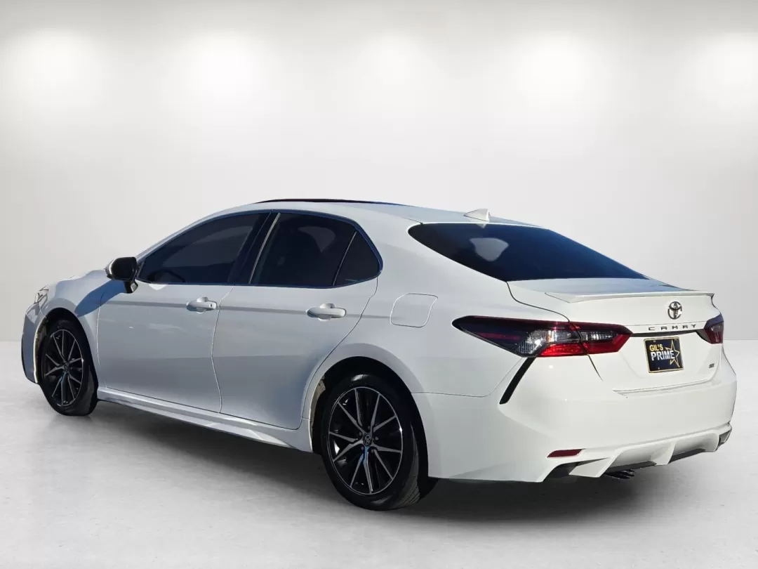 2021 Toyota Camry SE (4T1G11AK7MU) with an Other engine, located at 3959 U.S. 80 W, Phenix City, AL, 36870, (334) 297-4885, 32.469296, -85.135185 - Are you dreaming of a vehicle that combines style, reliability, and outstanding performance for weekend adventures or daily commutes? Look no further than this stunning 2021 Toyota Camry, available now at Gils Auto in Phenix City, AL. With a sleek white exterior, this four-door sedan perfectly balan - Photo#7