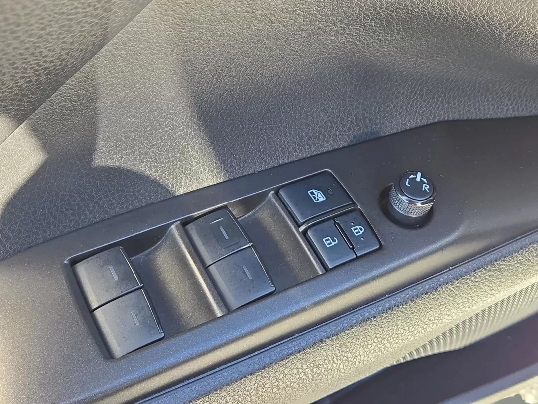 2021 Toyota Camry SE (4T1G11AK7MU) with an Other engine, located at 3959 U.S. 80 W, Phenix City, AL, 36870, (334) 297-4885, 32.469296, -85.135185 - Are you dreaming of a vehicle that combines style, reliability, and outstanding performance for weekend adventures or daily commutes? Look no further than this stunning 2021 Toyota Camry, available now at Gils Auto in Phenix City, AL. With a sleek white exterior, this four-door sedan perfectly balan - Photo#10