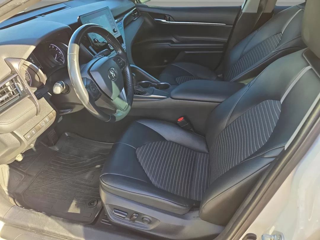 2021 Toyota Camry SE (4T1G11AK7MU) with an Other engine, located at 3959 U.S. 80 W, Phenix City, AL, 36870, (334) 297-4885, 32.469296, -85.135185 - Are you dreaming of a vehicle that combines style, reliability, and outstanding performance for weekend adventures or daily commutes? Look no further than this stunning 2021 Toyota Camry, available now at Gils Auto in Phenix City, AL. With a sleek white exterior, this four-door sedan perfectly balan - Photo#11