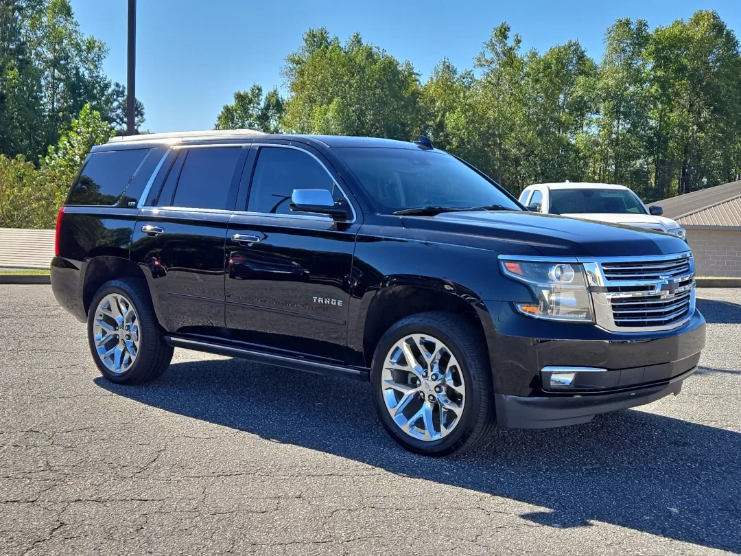 2016 /Jet Black Chevrolet Tahoe LTZ (1GNSCCKCXGR) with an Other engine, located at 3959 U.S. 80 W, Phenix City, AL, 36870, (334) 297-4885, 32.469296, -85.135185 - **Adventure Awaits with the 2016 Chevrolet Tahoe LTZ - Gils Auto, Phenix City, AL**<br /> <br /> Are you ready to elevate your family road trips or weekend adventures? Look no further than the 2016 Chevrolet Tahoe LTZ, an SUV that balances luxury, performance, and versatility. This stunning vehicle - Photo#3