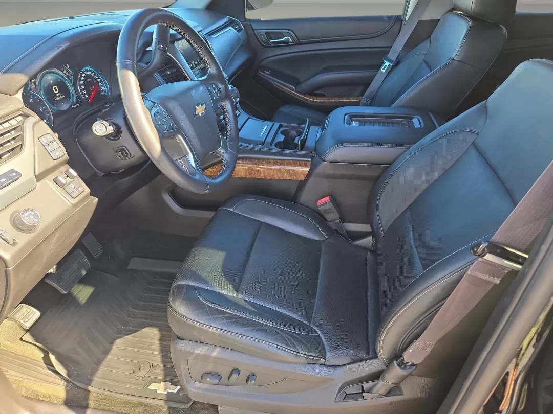 2016 /Jet Black Chevrolet Tahoe LTZ (1GNSCCKCXGR) with an Other engine, located at 1430 Gateway Drive, Opelika, AL, 36801, (334) 239-0944, 32.637871, -85.409790 - 2016 Chevrolet Tahoe LTZ - Photo#12