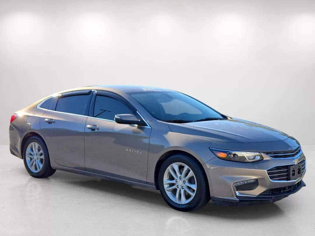 2017 /Jet Black Chevrolet Malibu LT (1G1ZE5ST0HF) with an Other engine, located at 3959 U.S. 80 W, Phenix City, AL, 36870, (334) 297-4885, 32.469296, -85.135185 - Discover your next adventure with this 2017 Chevrolet Malibu LT, perfect for those who need a reliable vehicle for daily commutes, family outings, or weekend getaways. This sleek sedan blends style with practicality, making it an excellent choice for budget-conscious buyers and those looking for low - Photo#4