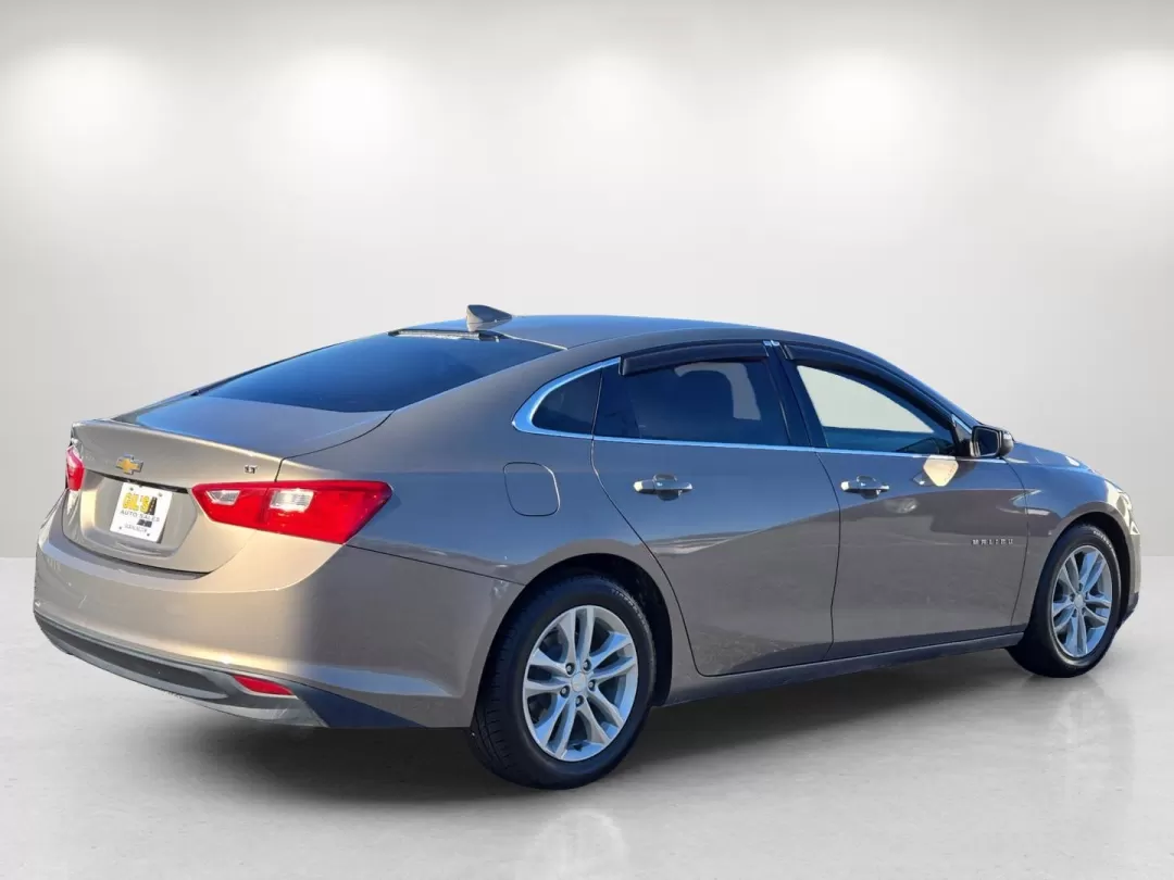 2017 /Jet Black Chevrolet Malibu LT (1G1ZE5ST0HF) with an Other engine, located at 3959 U.S. 80 W, Phenix City, AL, 36870, (334) 297-4885, 32.469296, -85.135185 - Discover your next adventure with this 2017 Chevrolet Malibu LT, perfect for those who need a reliable vehicle for daily commutes, family outings, or weekend getaways. This sleek sedan blends style with practicality, making it an excellent choice for budget-conscious buyers and those looking for low - Photo#6