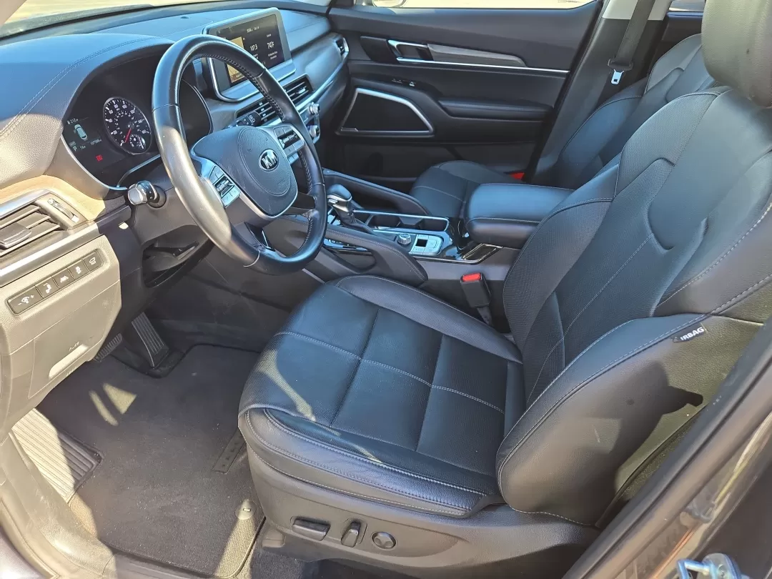 2020 /Black Kia Telluride EX (5XYP34HC5LG) with an Other engine, located at 3959 U.S. 80 W, Phenix City, AL, 36870, (334) 297-4885, 32.469296, -85.135185 - **Discover the Perfect Family SUV: 2020 Kia Telluride EX at Gils Auto - Phenix City!**<br /> <br /> Are you on the lookout for a versatile and spacious SUV that can accommodate your growing family while also providing a comfortable ride for your daily commutes? The 2020 Kia Telluride EX is the ideal - Photo#11