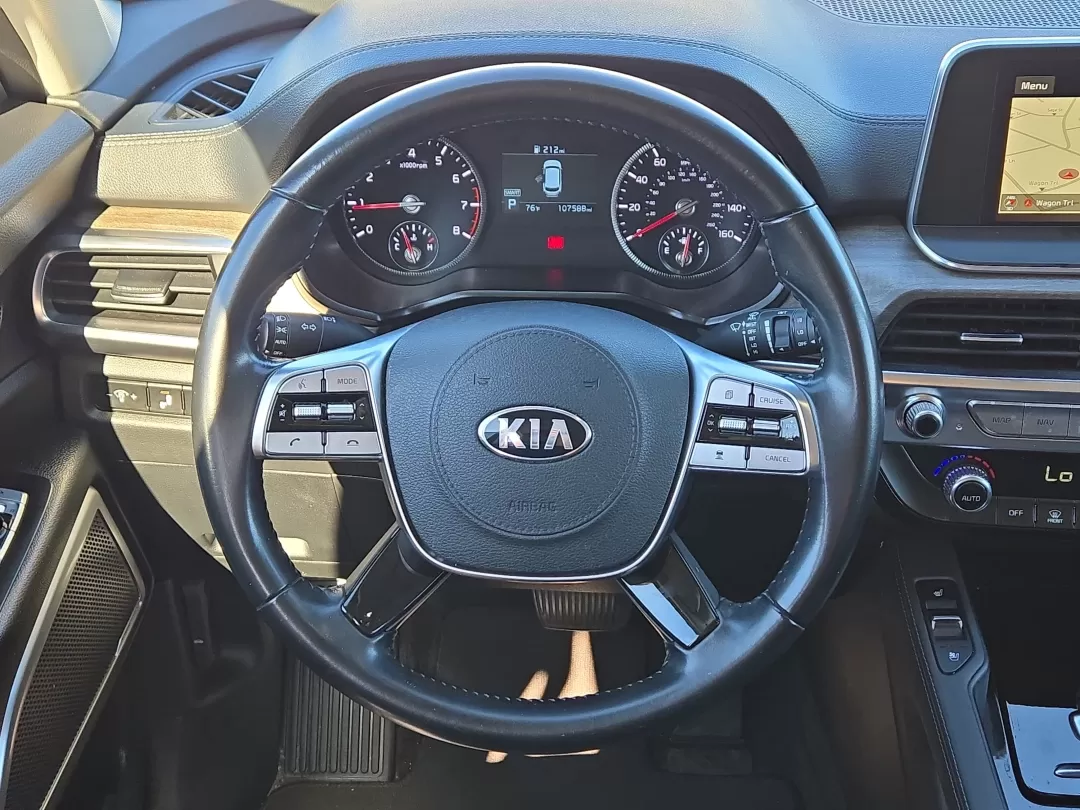 2020 /Black Kia Telluride EX (5XYP34HC5LG) with an Other engine, located at 3959 U.S. 80 W, Phenix City, AL, 36870, (334) 297-4885, 32.469296, -85.135185 - **Discover the Perfect Family SUV: 2020 Kia Telluride EX at Gils Auto - Phenix City!**<br /> <br /> Are you on the lookout for a versatile and spacious SUV that can accommodate your growing family while also providing a comfortable ride for your daily commutes? The 2020 Kia Telluride EX is the ideal - Photo#16