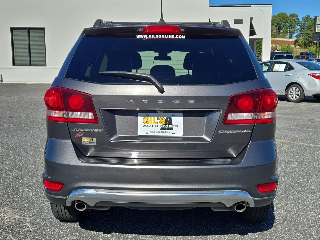 2018 /Black Dodge Journey Crossroad (3C4PDDGG1JT) with an Other engine, located at 3959 U.S. 80 W, Phenix City, AL, 36870, (334) 297-4885, 32.469296, -85.135185 - **Explore the Open Road with the 2018 Dodge Journey Crossroad Your Ultimate Family SUV!**<br /> <br /> Are you ready to take your family adventures to the next level? Look no further than this stunning 2018 Dodge Journey Crossroad, available now at Gils Auto in Phenix City, AL! This versatile SUV i - Photo#6