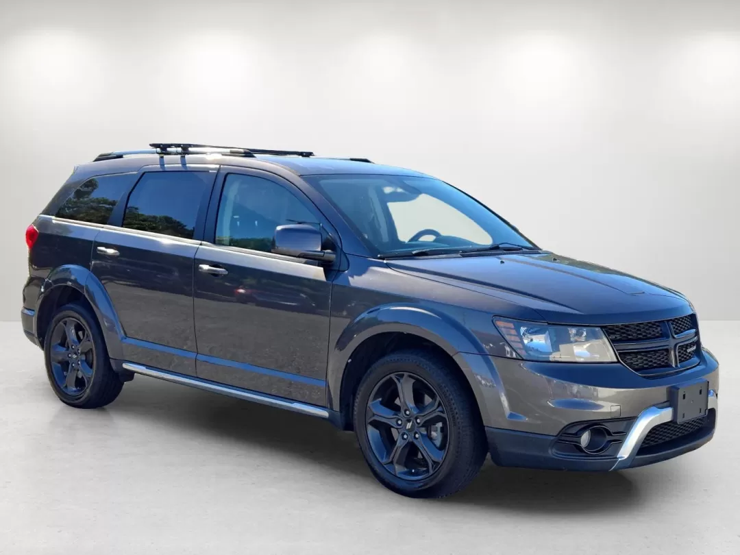 2018 /Black Dodge Journey Crossroad (3C4PDDGG1JT) with an Other engine, located at 1430 Gateway Drive, Opelika, AL, 36801, (334) 239-0944, 32.637871, -85.409790 - **Explore the Open Road with the 2018 Dodge Journey Crossroad Your Ultimate Family SUV!**<br /> <br /> Are you ready to take your family adventures to the next level? Look no further than this stunning 2018 Dodge Journey Crossroad, available now at Gils Auto in Phenix City, AL! This versatile SUV i - Photo#3