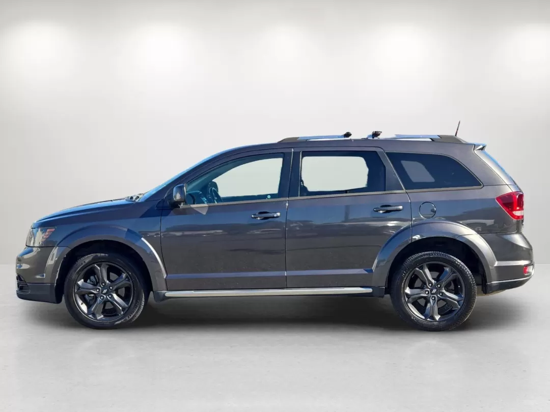 2018 /Black Dodge Journey Crossroad (3C4PDDGG1JT) with an Other engine, located at 1430 Gateway Drive, Opelika, AL, 36801, (334) 239-0944, 32.637871, -85.409790 - **Explore the Open Road with the 2018 Dodge Journey Crossroad Your Ultimate Family SUV!**<br /> <br /> Are you ready to take your family adventures to the next level? Look no further than this stunning 2018 Dodge Journey Crossroad, available now at Gils Auto in Phenix City, AL! This versatile SUV i - Photo#8