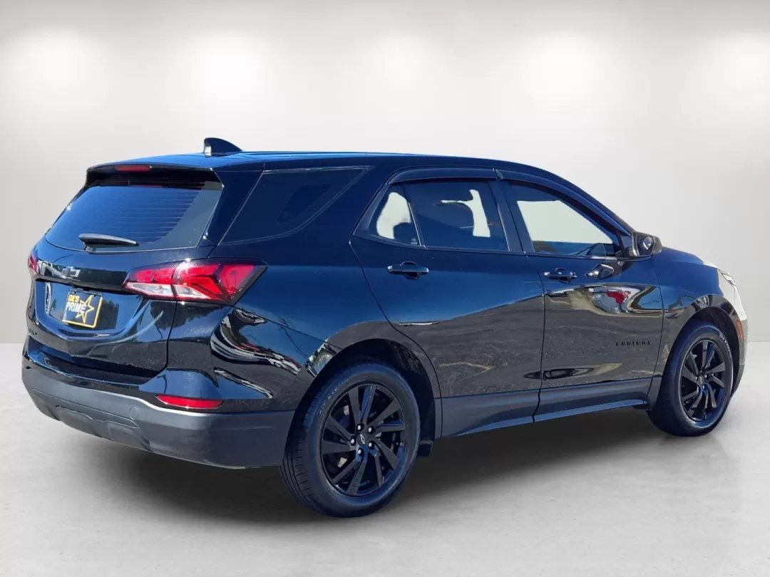 2024 /Medium Ash Gray Chevrolet Equinox LS (3GNAXHEG5RL) with an Other engine, located at 3959 U.S. 80 W, Phenix City, AL, 36870, (334) 297-4885, 32.469296, -85.135185 - Are you ready to elevate your daily commute or embark on weekend adventures? The 2024 Chevrolet Equinox LS, available at Gils Auto in Phenix City, AL, is the perfect blend of style, comfort, and functionality. Whether you're a growing family seeking a spacious SUV or a budget-conscious buyer looking - Photo#6