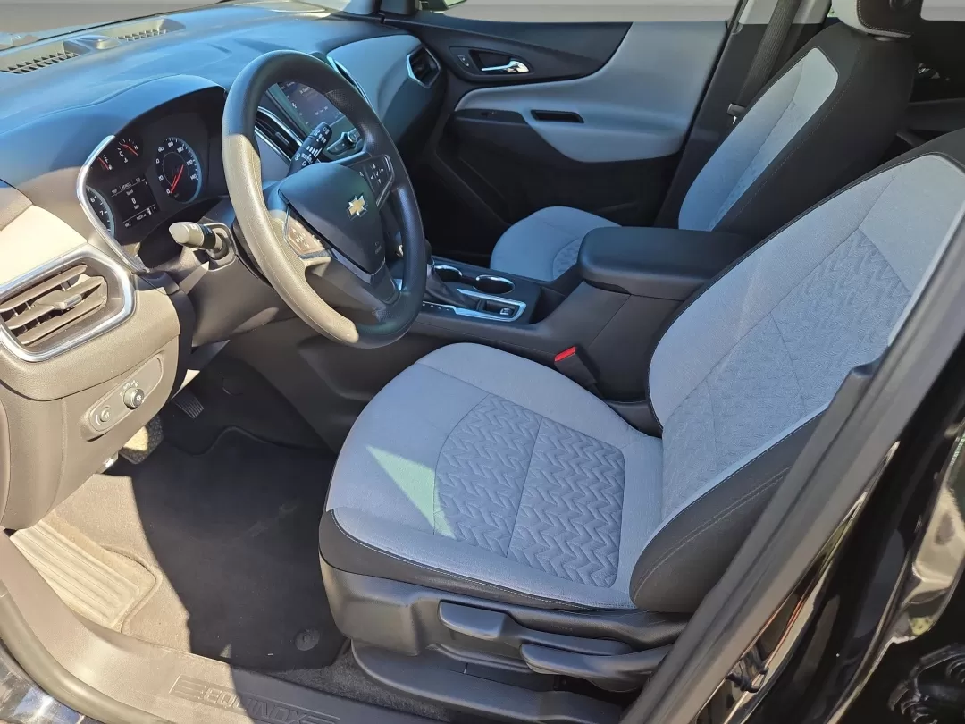 2024 /Medium Ash Gray Chevrolet Equinox LS (3GNAXHEG5RL) with an Other engine, located at 3959 U.S. 80 W, Phenix City, AL, 36870, (334) 297-4885, 32.469296, -85.135185 - Are you ready to elevate your daily commute or embark on weekend adventures? The 2024 Chevrolet Equinox LS, available at Gils Auto in Phenix City, AL, is the perfect blend of style, comfort, and functionality. Whether you're a growing family seeking a spacious SUV or a budget-conscious buyer looking - Photo#12