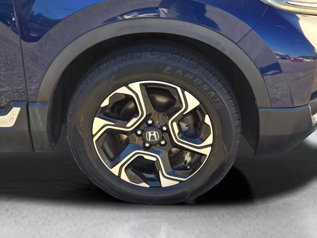 2019 Honda CR-V Touring (7FARW1H97KE) with an Other engine, located at 3959 U.S. 80 W, Phenix City, AL, 36870, (334) 297-4885, 32.469296, -85.135185 - **Discover Adventure with the 2019 Honda CR-V Touring at Gils Auto Your Gateway to Affordable, Reliable Driving!**<br /> <br /> Are you ready to elevate your driving experience and embrace your next adventure? Look no further than this stunning 2019 Honda CR-V in captivating blue, available now at - Photo#2