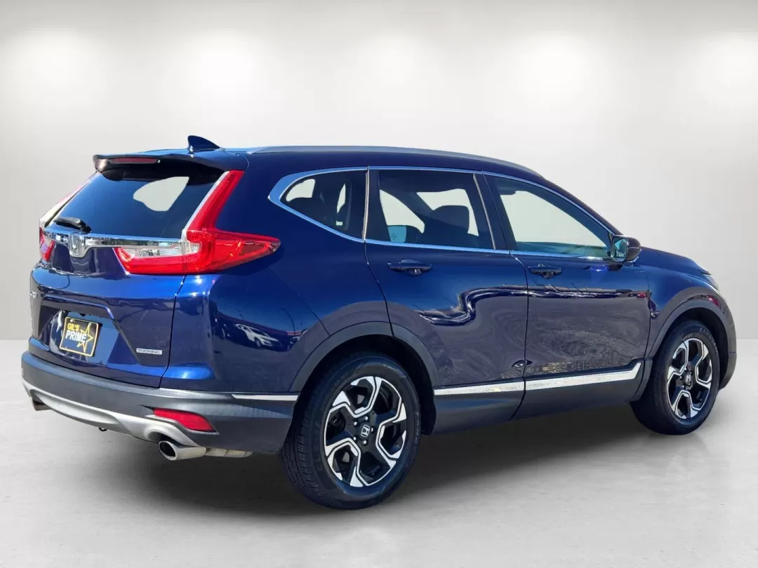 2019 Honda CR-V Touring (7FARW1H97KE) with an Other engine, located at 3959 U.S. 80 W, Phenix City, AL, 36870, (334) 297-4885, 32.469296, -85.135185 - **Discover Adventure with the 2019 Honda CR-V Touring at Gils Auto Your Gateway to Affordable, Reliable Driving!**<br /> <br /> Are you ready to elevate your driving experience and embrace your next adventure? Look no further than this stunning 2019 Honda CR-V in captivating blue, available now at - Photo#5