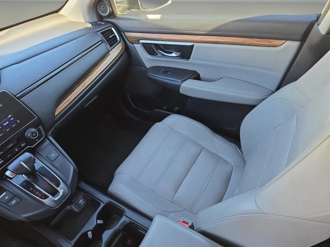 2019 Honda CR-V Touring (7FARW1H97KE) with an Other engine, located at 804 22nd Ave, Phenix City, AL, 36870, (334) 297-1860, 32.484749, -85.024475 - **Discover Adventure with the 2019 Honda CR-V Touring at Gils Auto Your Gateway to Affordable, Reliable Driving!**<br /> <br /> Are you ready to elevate your driving experience and embrace your next adventure? Look no further than this stunning 2019 Honda CR-V in captivating blue, available now at - Photo#14