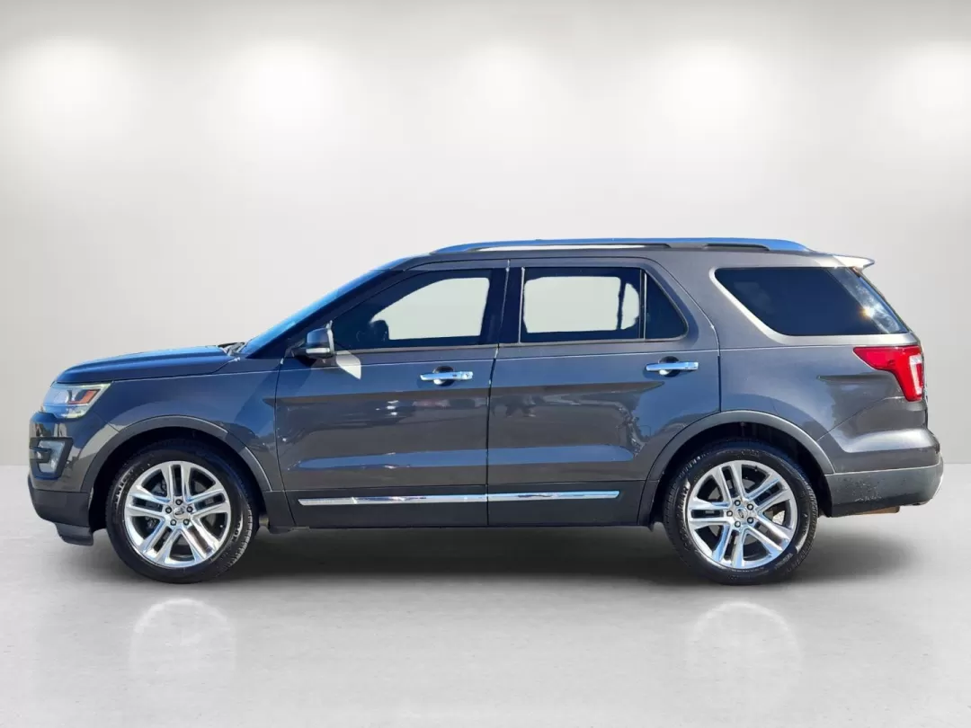 2017 Ford Explorer Limited (1FM5K7FH6HG) with an Other engine, located at 3959 U.S. 80 W, Phenix City, AL, 36870, (334) 297-4885, 32.469296, -85.135185 - Are you in the market for a versatile SUV that can keep up with your busy lifestyle? Look no further than the impressive 2017 Ford Explorer Limited, available now at Gils Auto in Phenix City, AL. This exceptional vehicle is perfect for growing families, weekend adventurers, and anyone who needs a re - Photo#8