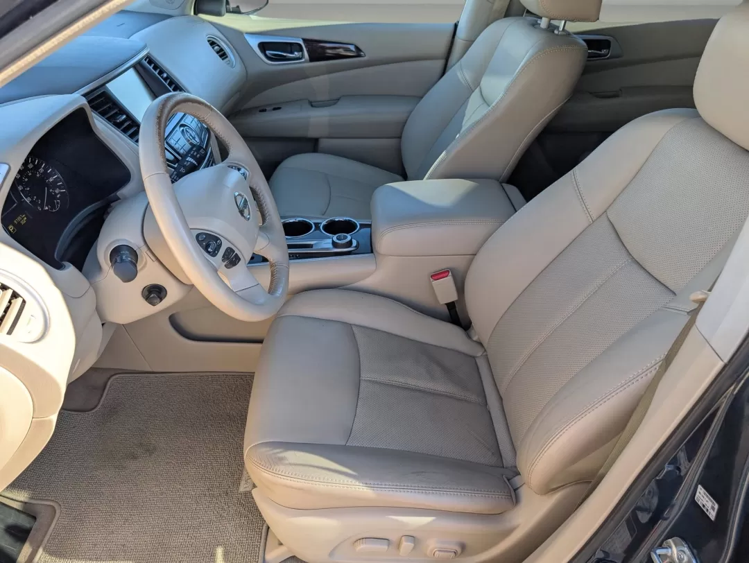 2013 /Almond Nissan Pathfinder Platinum (5N1AR2MM6DC) with an Other engine, located at 3959 U.S. 80 W, Phenix City, AL, 36870, (334) 297-4885, 32.469296, -85.135185 - **Explore New Adventures with the 2013 Nissan Pathfinder Platinum at Gils Auto in Phenix City, AL!**<br /> <br /> Are you ready to elevate your family outings, weekend getaways, and daily commutes? The 2013 Nissan Pathfinder Platinum is the perfect SUV for those who crave versatility and comfort in - Photo#11