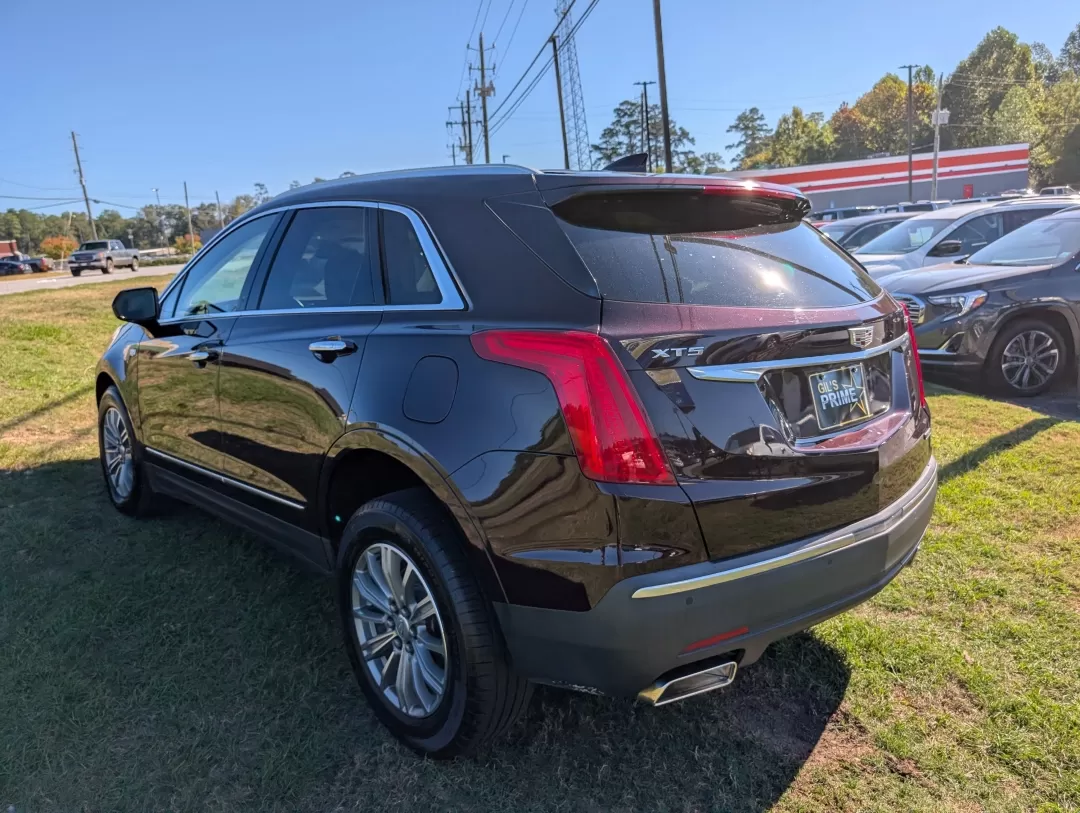 2018 /Cirrus Cadillac XT5 Luxury FWD (1GYKNCRS9JZ) with an Other engine, located at 3959 U.S. 80 W, Phenix City, AL, 36870, (334) 297-4885, 32.469296, -85.135185 - **Experience Luxury and Versatility with the 2018 Cadillac XT5 at Gils Auto in Phenix City, AL!**<br /> <br /> If you're seeking a sophisticated SUV that effortlessly blends luxury with practicality, the 2018 Cadillac XT5 is your perfect match. Designed for those who appreciate style and performance - Photo#5