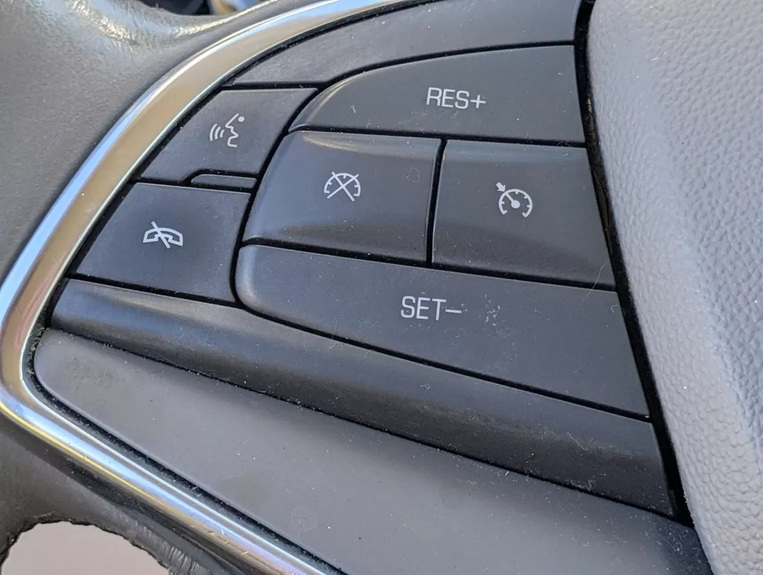 2018 /Cirrus Cadillac XT5 Luxury FWD (1GYKNCRS9JZ) with an Other engine, located at 3959 U.S. 80 W, Phenix City, AL, 36870, (334) 297-4885, 32.469296, -85.135185 - **Experience Luxury and Versatility with the 2018 Cadillac XT5 at Gils Auto in Phenix City, AL!**<br /> <br /> If you're seeking a sophisticated SUV that effortlessly blends luxury with practicality, the 2018 Cadillac XT5 is your perfect match. Designed for those who appreciate style and performance - Photo#16