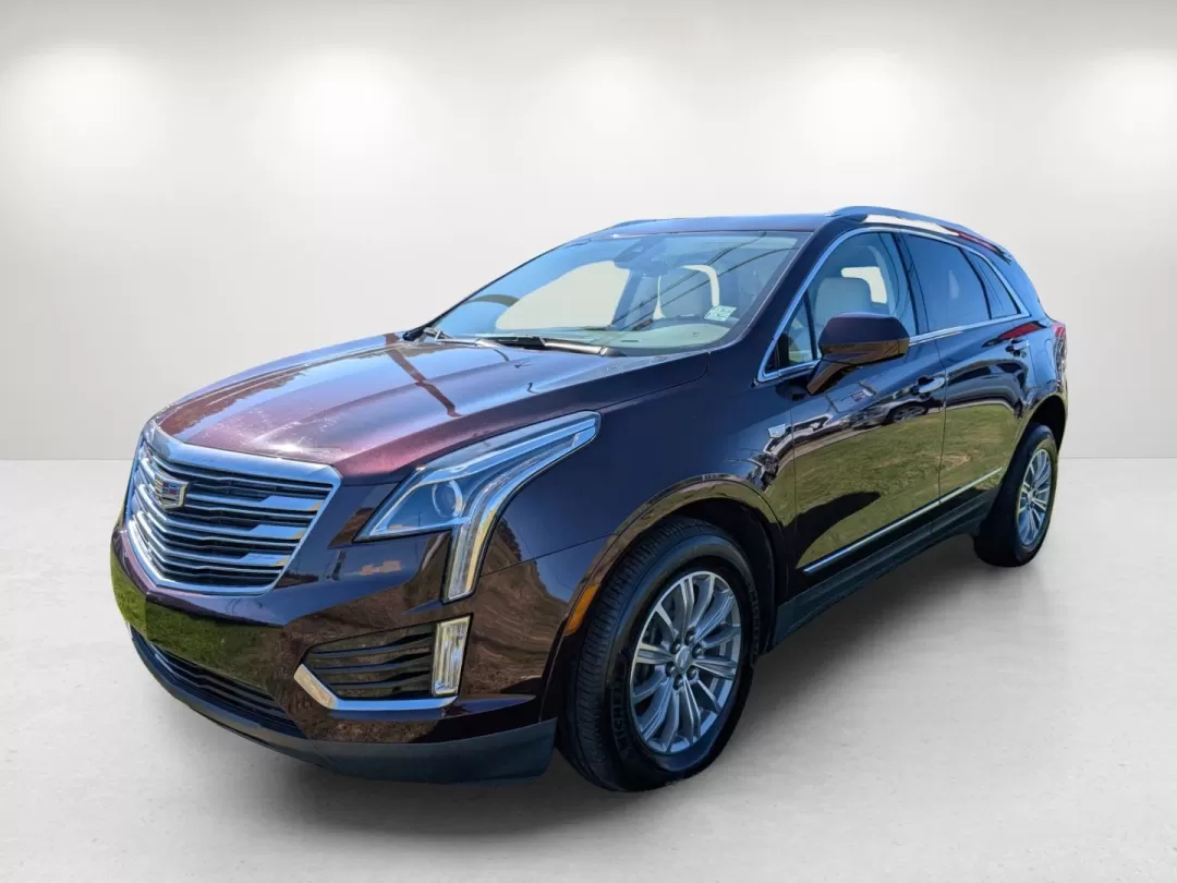 2018 /Cirrus Cadillac XT5 Luxury FWD (1GYKNCRS9JZ) with an Other engine, located at 3959 U.S. 80 W, Phenix City, AL, 36870, (334) 297-4885, 32.469296, -85.135185 - **Experience Luxury and Versatility with the 2018 Cadillac XT5 at Gils Auto in Phenix City, AL!**<br /> <br /> If you're seeking a sophisticated SUV that effortlessly blends luxury with practicality, the 2018 Cadillac XT5 is your perfect match. Designed for those who appreciate style and performance - Photo#1