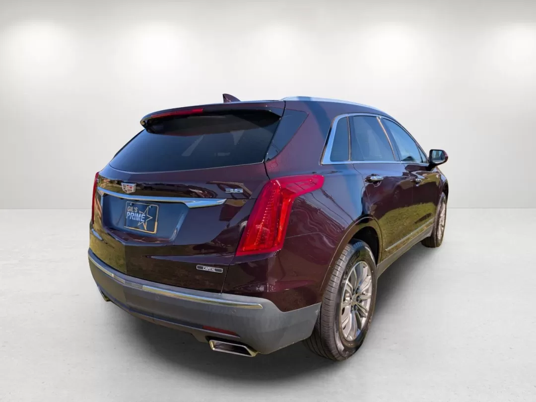 2018 /Cirrus Cadillac XT5 Luxury FWD (1GYKNCRS9JZ) with an Other engine, located at 3959 U.S. 80 W, Phenix City, AL, 36870, (334) 297-4885, 32.469296, -85.135185 - **Experience Luxury and Versatility with the 2018 Cadillac XT5 at Gils Auto in Phenix City, AL!**<br /> <br /> If you're seeking a sophisticated SUV that effortlessly blends luxury with practicality, the 2018 Cadillac XT5 is your perfect match. Designed for those who appreciate style and performance - Photo#4