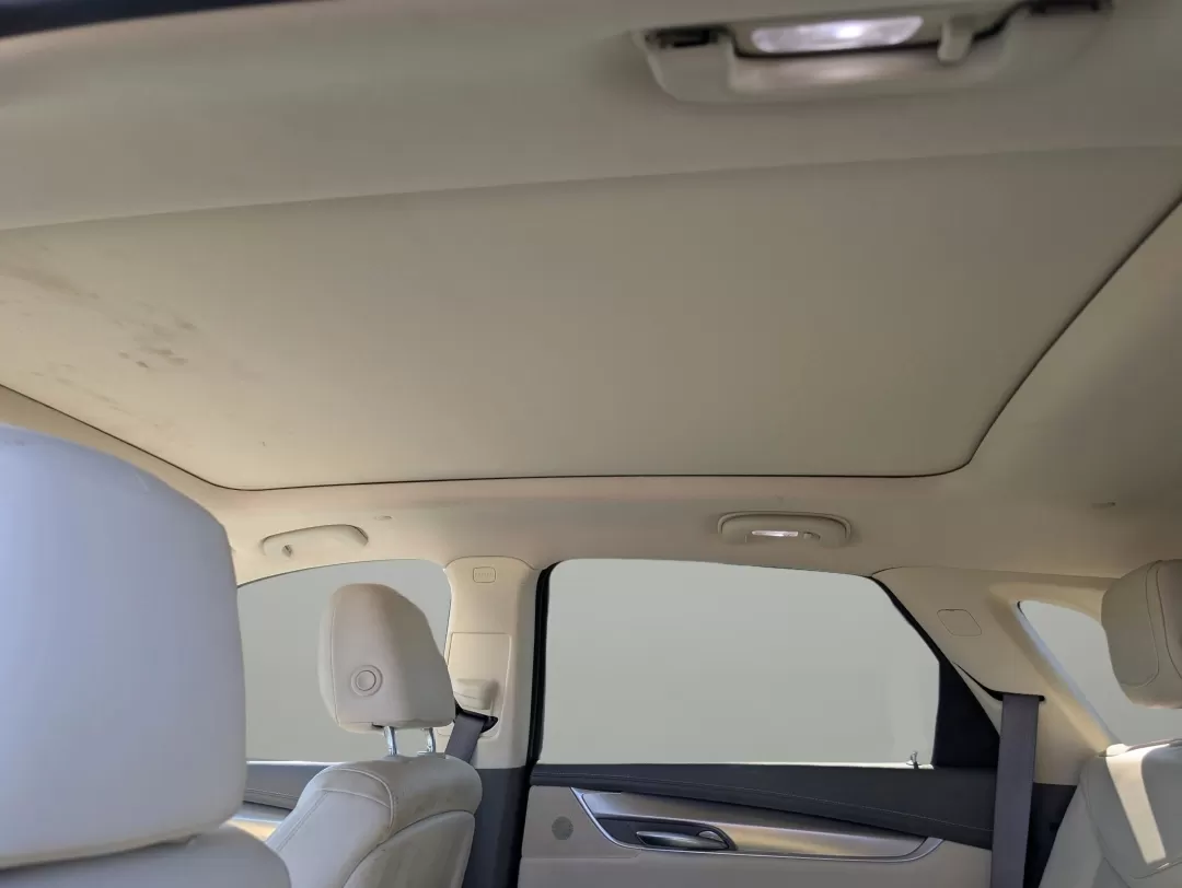 2018 /Cirrus Cadillac XT5 Luxury FWD (1GYKNCRS9JZ) with an Other engine, located at 3959 U.S. 80 W, Phenix City, AL, 36870, (334) 297-4885, 32.469296, -85.135185 - **Experience Luxury and Versatility with the 2018 Cadillac XT5 at Gils Auto in Phenix City, AL!**<br /> <br /> If you're seeking a sophisticated SUV that effortlessly blends luxury with practicality, the 2018 Cadillac XT5 is your perfect match. Designed for those who appreciate style and performance - Photo#11