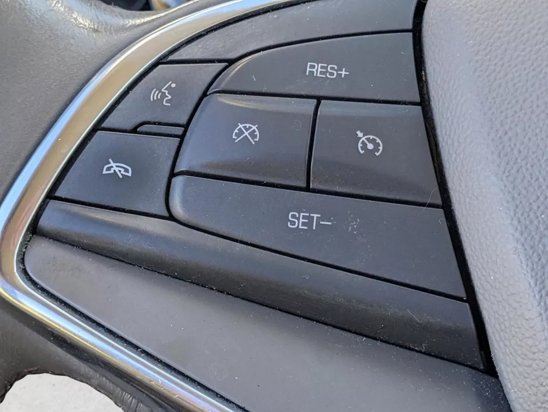 2018 /Cirrus Cadillac XT5 Luxury FWD (1GYKNCRS9JZ) with an Other engine, located at 3959 U.S. 80 W, Phenix City, AL, 36870, (334) 297-4885, 32.469296, -85.135185 - **Experience Luxury and Versatility with the 2018 Cadillac XT5 at Gils Auto in Phenix City, AL!**<br /> <br /> If you're seeking a sophisticated SUV that effortlessly blends luxury with practicality, the 2018 Cadillac XT5 is your perfect match. Designed for those who appreciate style and performance - Photo#17