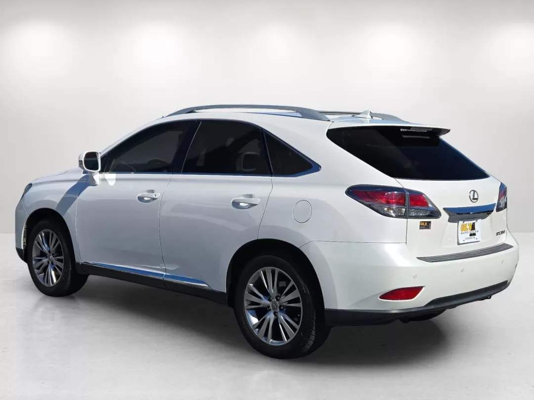 2013 Lexus RX 350 (2T2ZK1BA6DC) with an Other engine, located at 7000 Northlake Connector, Columbus, GA, 31904, (706) 987-8085, 32.524975, -84.978134 - Are you ready to elevate your driving experience? Whether you're commuting to work, running errands, or embarking on weekend adventures, the 2013 Lexus RX 350 is the perfect companion for your lifestyle. Offering a blend of luxury, comfort, and reliability, this SUV is designed to cater to growing f - Photo#7