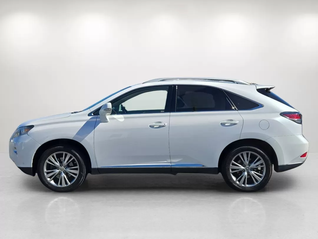 2013 Lexus RX 350 (2T2ZK1BA6DC) with an Other engine, located at 7000 Northlake Connector, Columbus, GA, 31904, (706) 987-8085, 32.524975, -84.978134 - Are you ready to elevate your driving experience? Whether you're commuting to work, running errands, or embarking on weekend adventures, the 2013 Lexus RX 350 is the perfect companion for your lifestyle. Offering a blend of luxury, comfort, and reliability, this SUV is designed to cater to growing f - Photo#8
