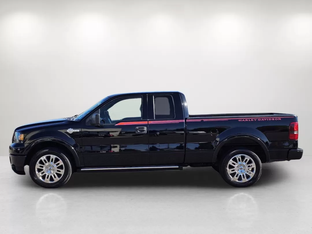 2006 Ford F-150 Harley-Davidson (1FTRX12526F) with an Other engine, located at 521 Old Farm Lane Rd, Prattville, AL, 36066, (334) 325-1505, 32.482460, -86.416367 - **Unleash Your Adventures with the 2006 Ford F-150 Extended Cab Pickup from Gils Auto - Prattville!**<br /> <br /> Are you ready to elevate your outdoor adventures or enhance your daily commute? The 2006 Ford F-150 Extended Cab Pickup is more than just a vehicle; it's your ticket to freedom and flex - Photo#7