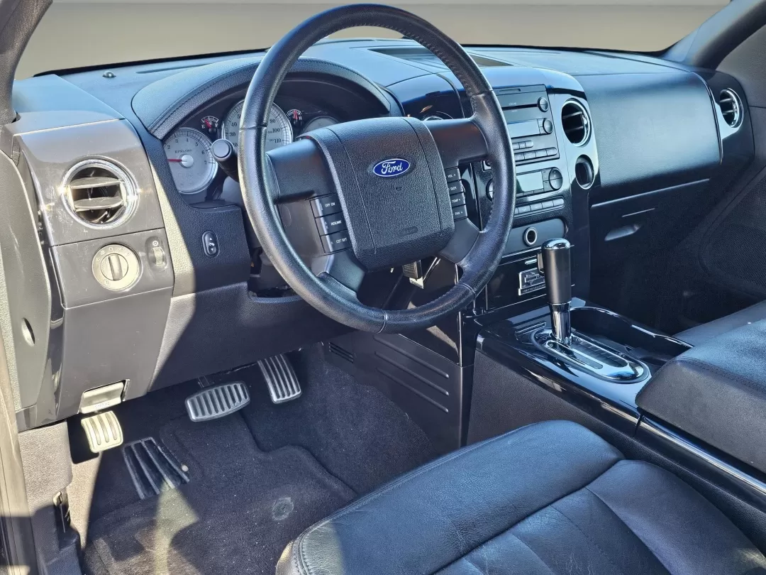 2006 Ford F-150 Harley-Davidson (1FTRX12526F) with an Other engine, located at 521 Old Farm Lane Rd, Prattville, AL, 36066, (334) 325-1505, 32.482460, -86.416367 - **Unleash Your Adventures with the 2006 Ford F-150 Extended Cab Pickup from Gils Auto - Prattville!**<br /> <br /> Are you ready to elevate your outdoor adventures or enhance your daily commute? The 2006 Ford F-150 Extended Cab Pickup is more than just a vehicle; it's your ticket to freedom and flex - Photo#15