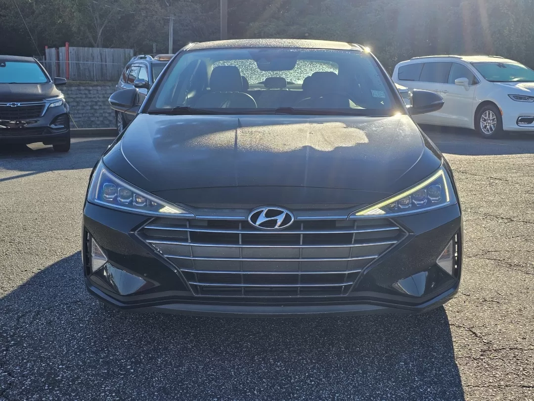 2020 /Gray Hyundai Elantra Limited (5NPD84LF5LH) with an Other engine, located at 3959 U.S. 80 W, Phenix City, AL, 36870, (334) 297-4885, 32.469296, -85.135185 - **Drive Your Future with the 2020 Hyundai Elantra Limited Perfect for Everyday Adventures!**<br /> <br /> Are you ready to elevate your daily commute or weekend getaway? Look no further than the stunning 2020 Hyundai Elantra Limited, now available at Gils Auto, your trusted Buy Here Pay Here dealer - Photo#1
