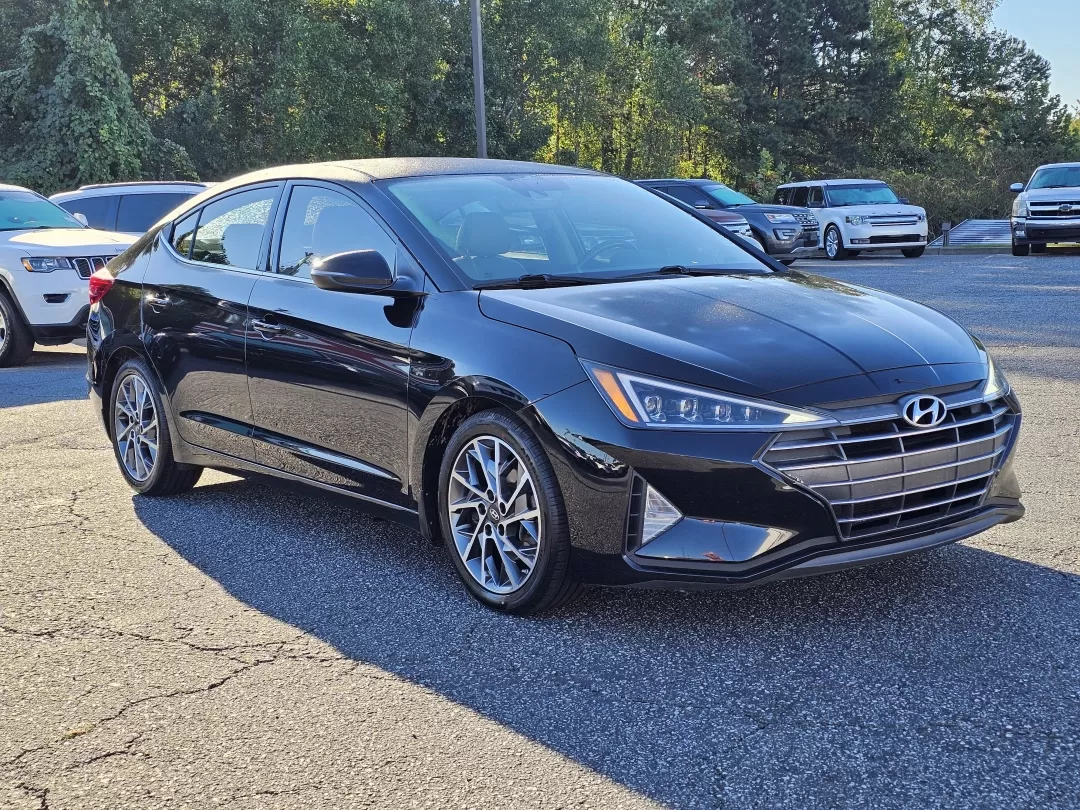 2020 /Gray Hyundai Elantra Limited (5NPD84LF5LH) with an Other engine, located at 3959 U.S. 80 W, Phenix City, AL, 36870, (334) 297-4885, 32.469296, -85.135185 - **Drive Your Future with the 2020 Hyundai Elantra Limited Perfect for Everyday Adventures!**<br /> <br /> Are you ready to elevate your daily commute or weekend getaway? Look no further than the stunning 2020 Hyundai Elantra Limited, now available at Gils Auto, your trusted Buy Here Pay Here dealer - Photo#2