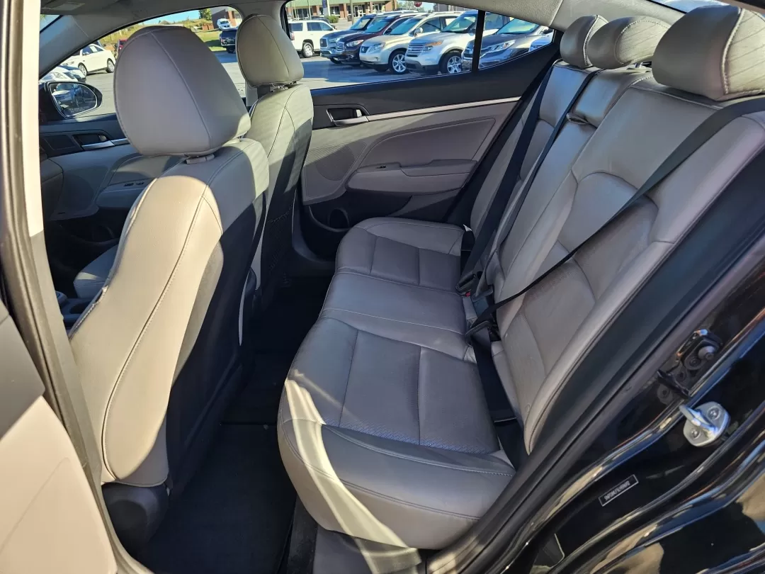 2020 /Gray Hyundai Elantra Limited (5NPD84LF5LH) with an Other engine, located at 3959 U.S. 80 W, Phenix City, AL, 36870, (334) 297-4885, 32.469296, -85.135185 - **Drive Your Future with the 2020 Hyundai Elantra Limited Perfect for Everyday Adventures!**<br /> <br /> Are you ready to elevate your daily commute or weekend getaway? Look no further than the stunning 2020 Hyundai Elantra Limited, now available at Gils Auto, your trusted Buy Here Pay Here dealer - Photo#14