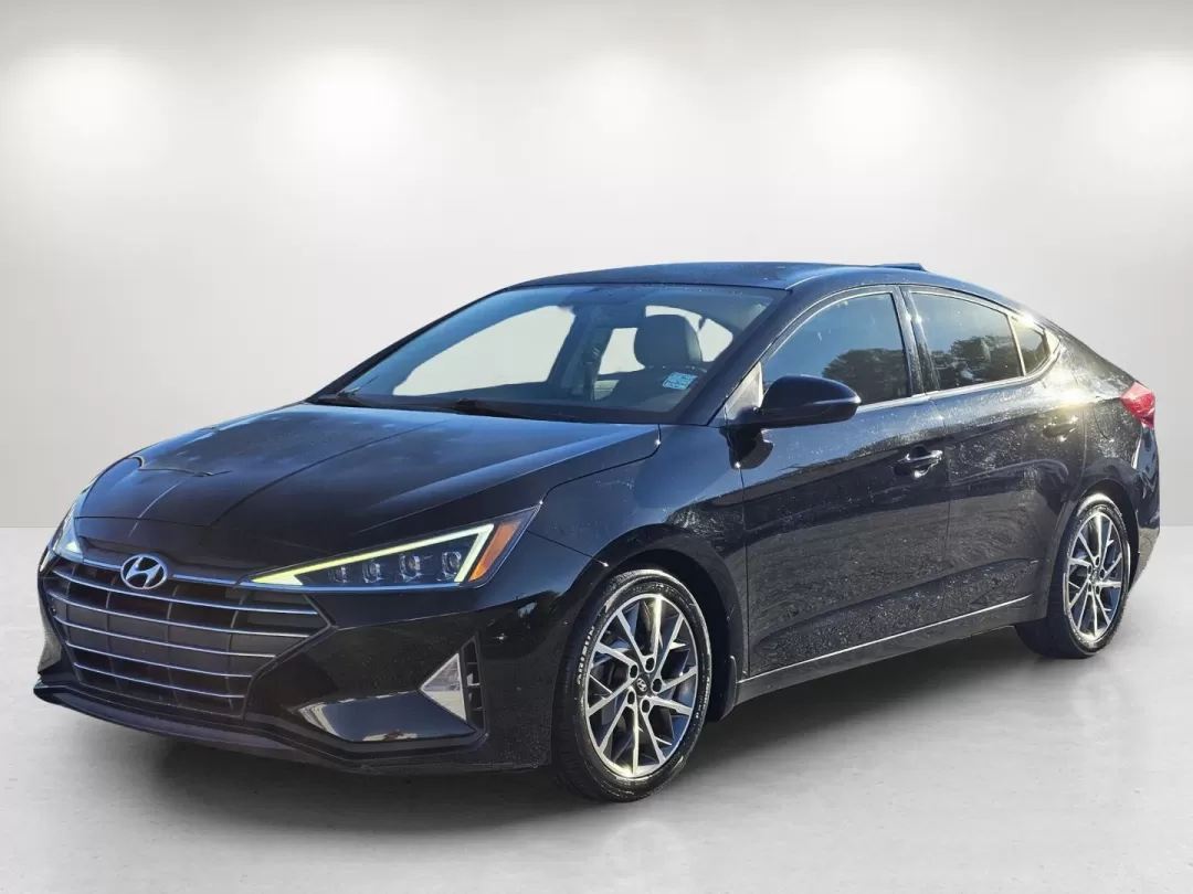 2020 /Gray Hyundai Elantra Limited (5NPD84LF5LH) with an Other engine, located at 3959 U.S. 80 W, Phenix City, AL, 36870, (334) 297-4885, 32.469296, -85.135185 - **Drive Your Future with the 2020 Hyundai Elantra Limited Perfect for Everyday Adventures!**<br /> <br /> Are you ready to elevate your daily commute or weekend getaway? Look no further than the stunning 2020 Hyundai Elantra Limited, now available at Gils Auto, your trusted Buy Here Pay Here dealer - Photo#1