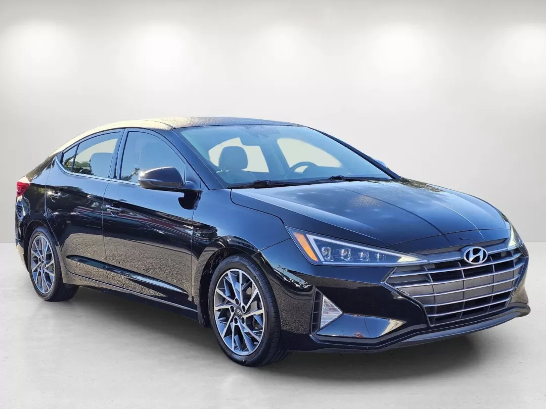 2020 /Gray Hyundai Elantra Limited (5NPD84LF5LH) with an Other engine, located at 521 Old Farm Lane Rd, Prattville, AL, 36066, (334) 325-1505, 32.482460, -86.416367 - **Drive Your Future with the 2020 Hyundai Elantra Limited Perfect for Everyday Adventures!**<br /> <br /> Are you ready to elevate your daily commute or weekend getaway? Look no further than the stunning 2020 Hyundai Elantra Limited, now available at Gils Auto, your trusted Buy Here Pay Here dealer - Photo#2